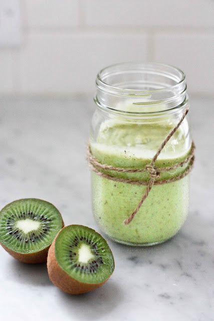 This Kiwi Avocado Smoothie Recipe is a delicious green smoothie that will add tons of flavor and nutrients to your breakfast routine!