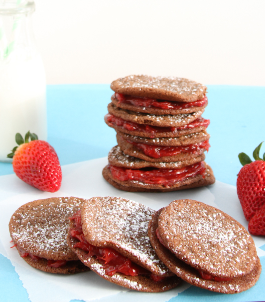 Nutella and Strawberry Cookies