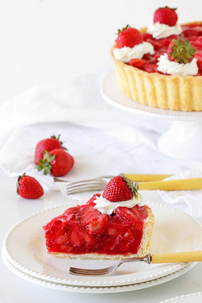 Strawberry Pie With Jello.