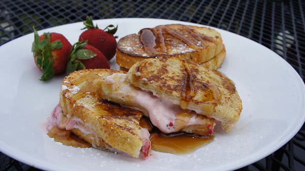 Strawberry Cream Cheese French Toast | Recipe