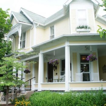 Bloomington Hotel
