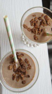 Easy Chocolate Peanut Butter Smoothie Recipe