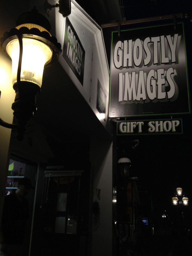 Best Places To Take A Ghost Tour