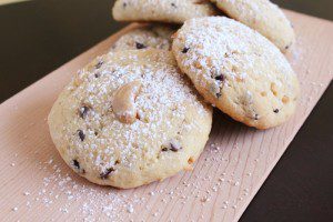 Cashew Chocolate Chip Cookies