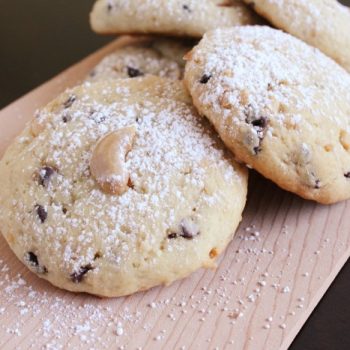 Cashew Chocolate Chip Cookies