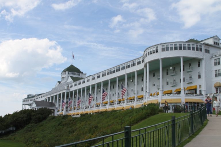 10 Fun Facts About The Grand Hotel Mackinac Island