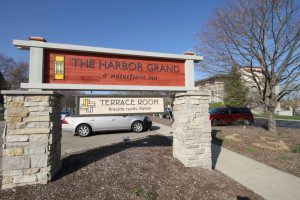 Luxurious Stay At The Harbor Grand