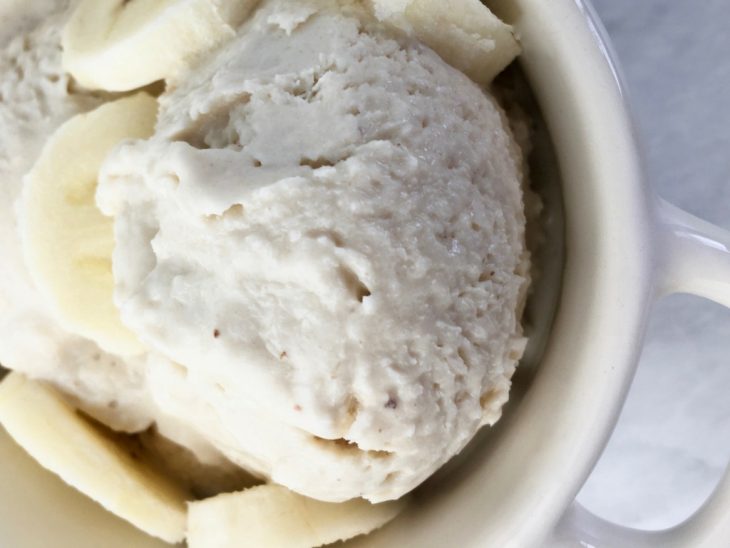 Banana Cream Frozen Yogurt 