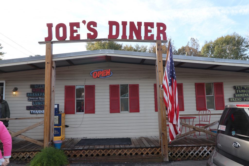 joes diner chocolate gravy