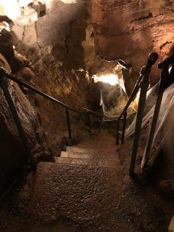 Lincoln Caverns