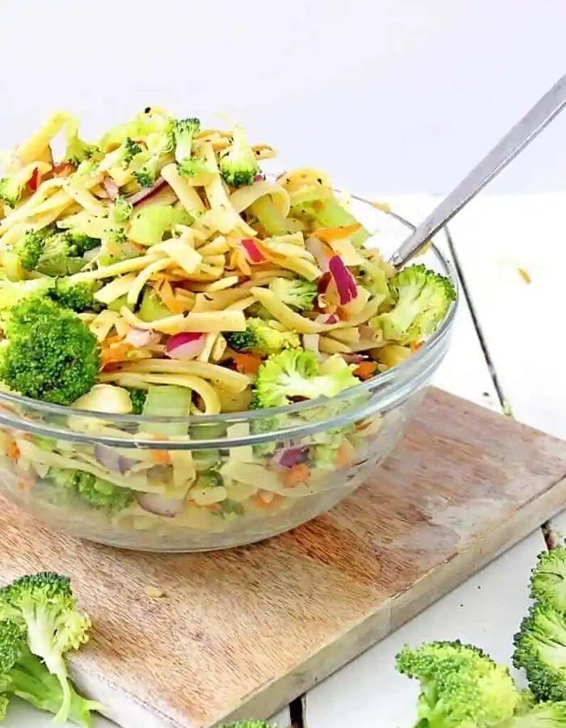 Broccoli Apple Salad Pasta