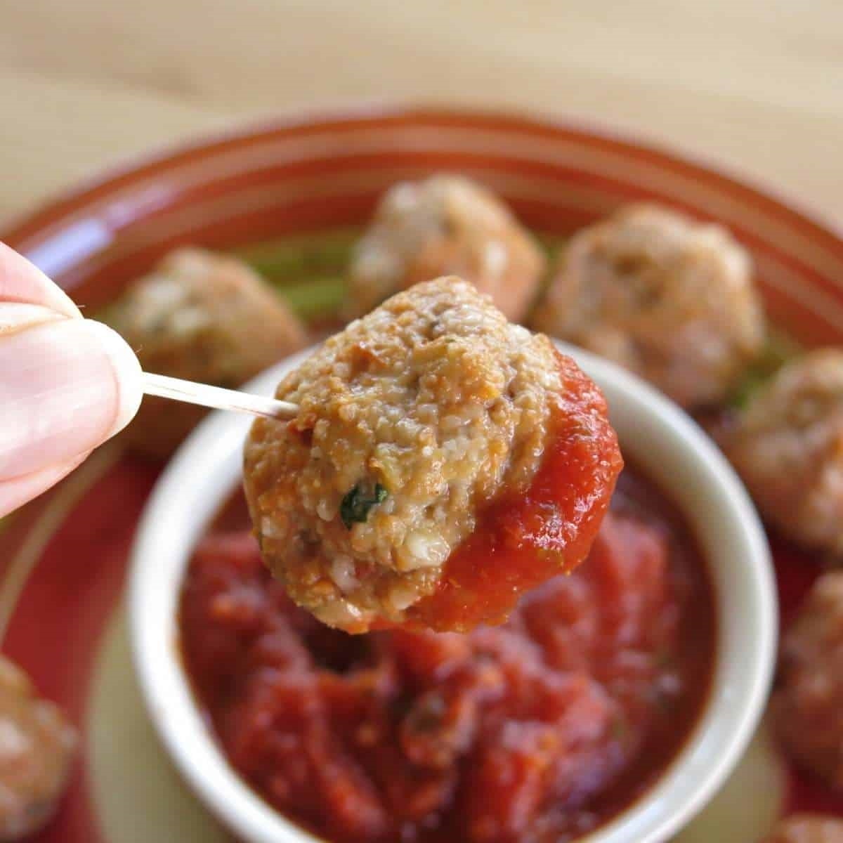 17 Easy Meatball Appetizer Recipes - Just Short of Crazy