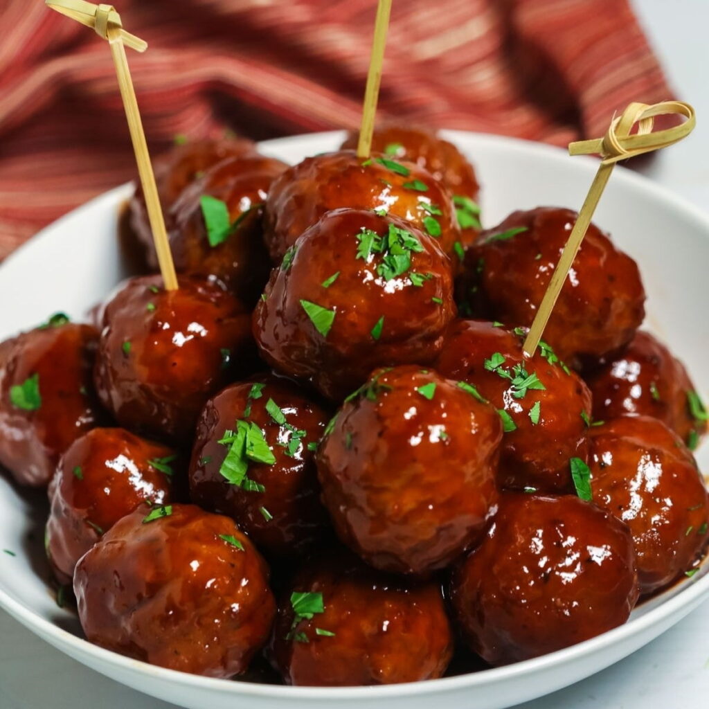 Barbeque Sauce And Grape Jelly Meatballs Recipe.