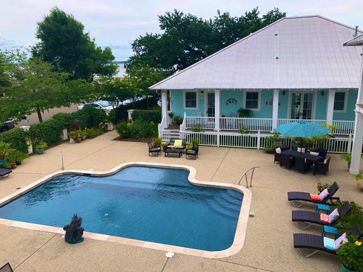 Bay Town Inn Pool Deck