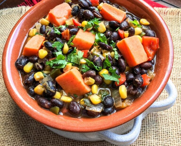 Delicious Black Bean and Sweet Potato Soup Recipe