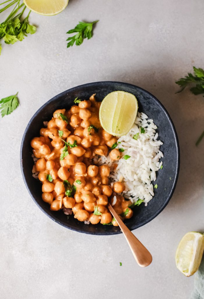 indian butter chickpeas