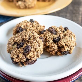 Cinnamon Raisin Oatmeal Cookies