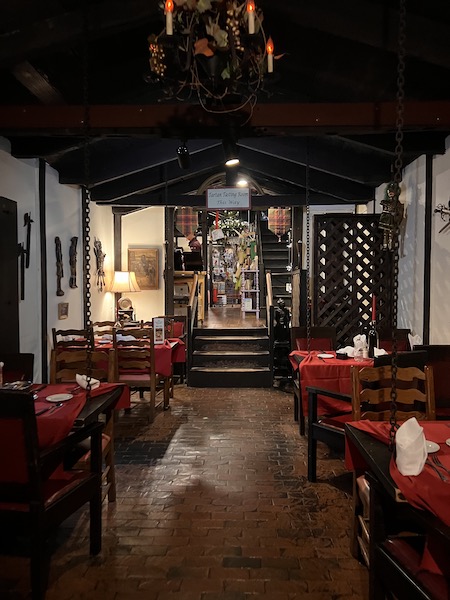 Country Squire Inn & Restaurant, Duplin, NC 20