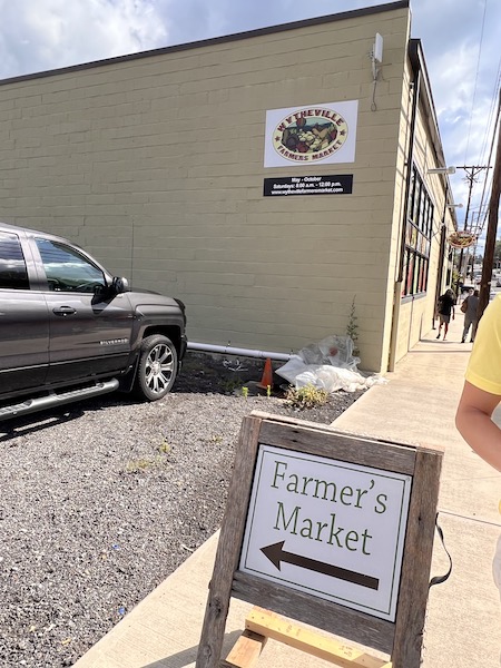 Farmers Market Sign