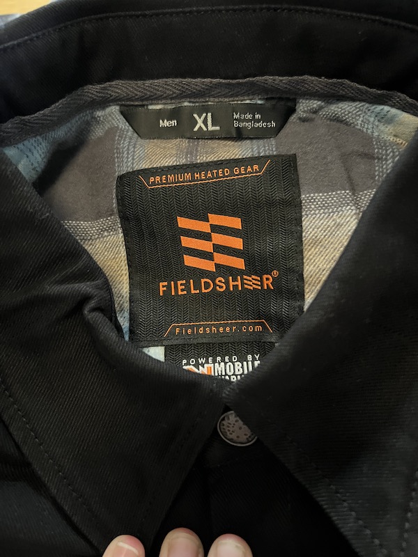 fieldsheer jacket collar and label