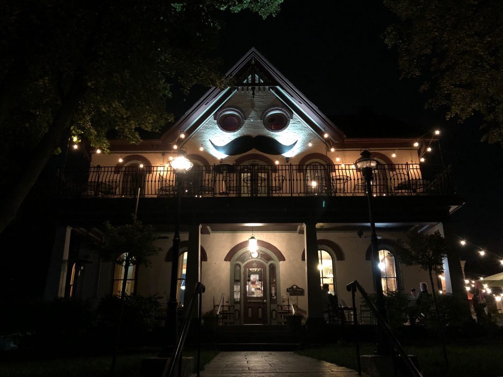 Harmony inn in the dark