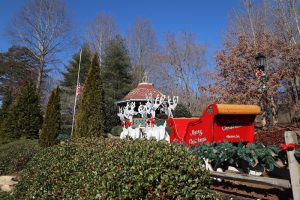 Why You Should Celebrate the Holidays in Helen, GA