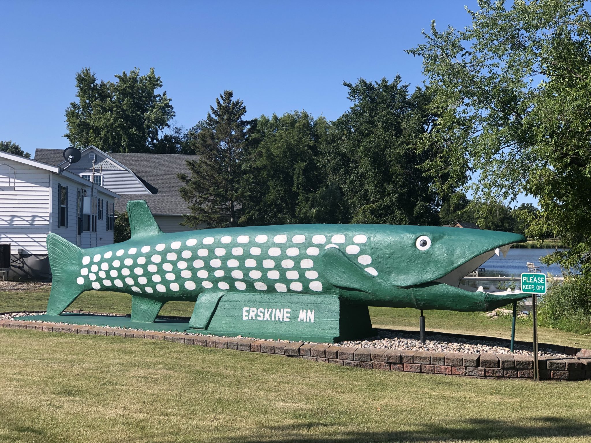 Where To Find The World's Largest Things in the Midwest