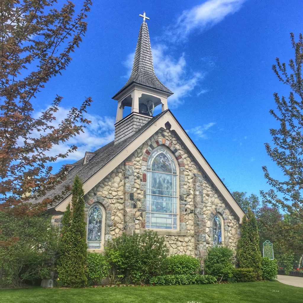 little stone church mackinac island