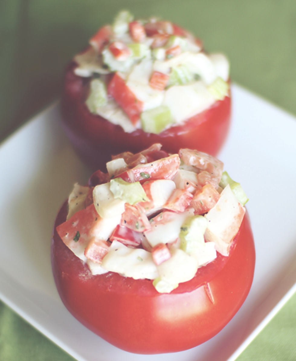 Quick and easy crab salad dashing dish