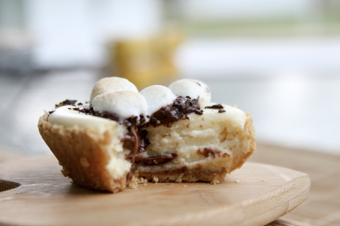 S'mores Mini Cheesecake