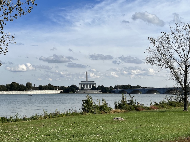 Views of Washington DC from the Mount Vernon Trail in Arlington VA