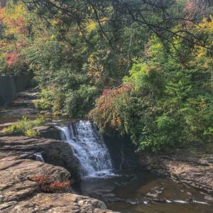 Escape to the Mountains: Discover the Charm and Beauty of Mentone, Alabama