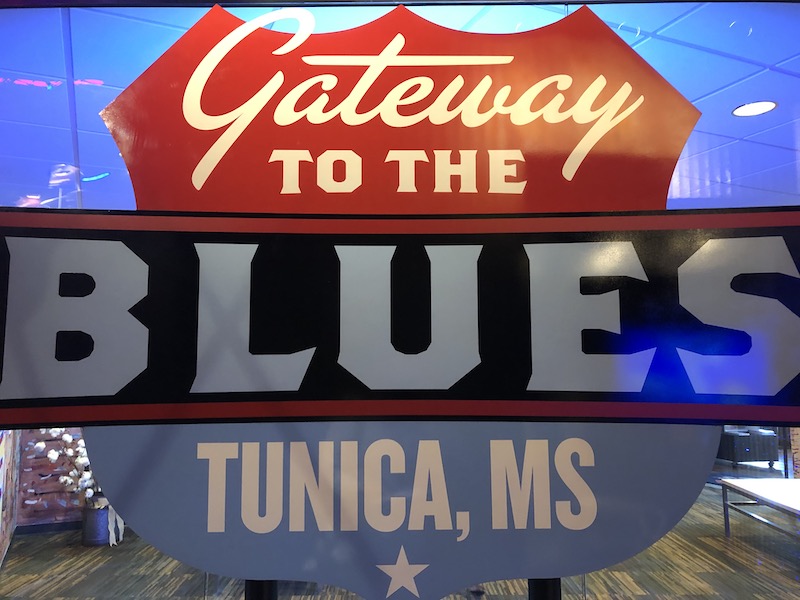 gateway to the blues sign