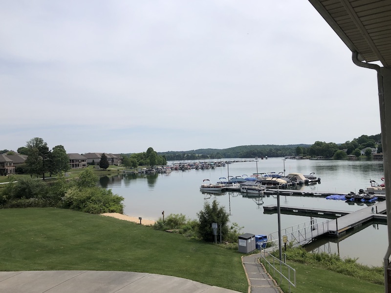 lakefront dining in loudon county