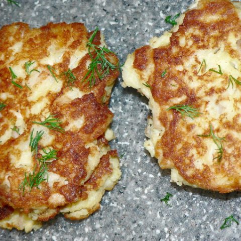 Photo of turkey mashed potato fritters.