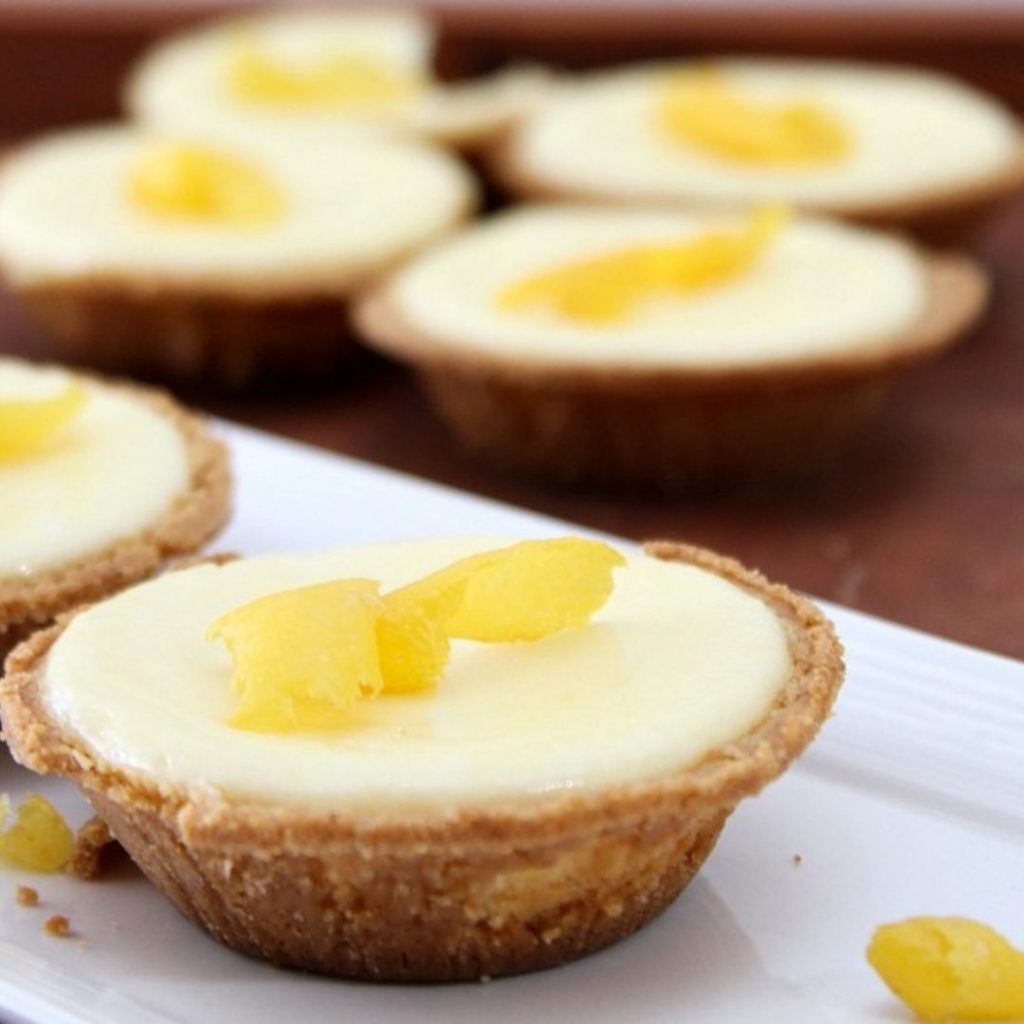 mini lemon cheesecake