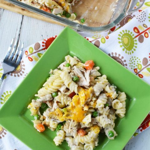 Photo of a turkey pasta bake.